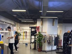 -超鹿运动(达信大厦店)