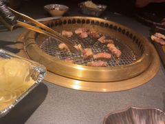 -铭牛烧肉·和牛海鲜自助(高新月牙湖店)