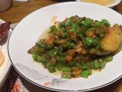 -爱碗亭·鲜炒湖南菜(壹城中心店)