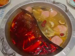 -辣莊重庆老火锅(威海高铁站韩乐坊店)