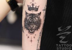 -见雾TATTOO STUDIO
