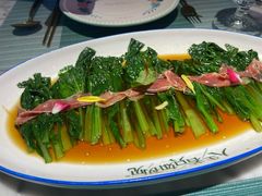 培根菜心-蜜桃花开·中西融合菜E&W(南长街店)