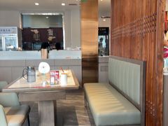 -高玛纳驴肉火烧(一世界店)