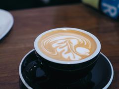 Latte-black rainbow coffee