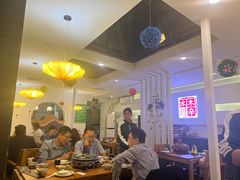 -毛辣果·贵州红酸汤牛肉火锅(西单店)