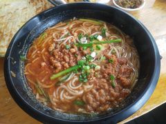 -桥香园云南过桥米线(金马碧鸡店)
