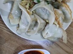 -三好食堂(煎饺·馄饨·肉饼米线·盛世广场店)