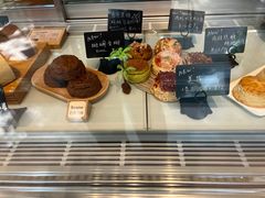 -SKROLL卡特司库·蛋糕定制·生吐司·司康(古北程家桥店)