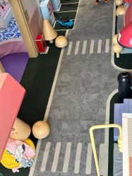 -奈尔宝·儿童乐园·亲子餐厅(华采天地店)