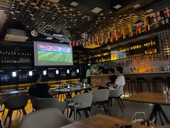 -Vinup薇葡·葡萄酒自助Bar(江宁路店)