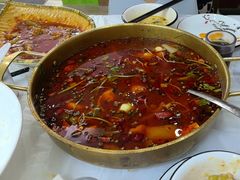 -余家庄肥肠鱼地方汤锅(银杏大道店)