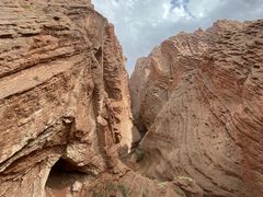 -天山神秘大峡谷