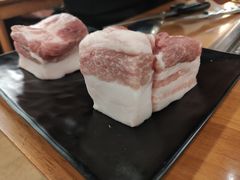 -肉甲韩国木炭烤肉(新壹街1店)