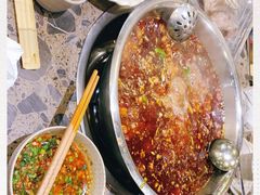 -肖肖酸萝卜鱼火锅(总店)