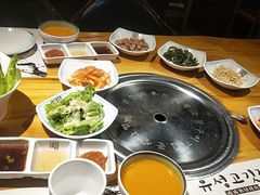 -唯成•韩国炭火烤肉 유성고기