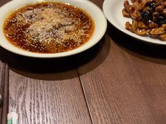 -肆海小川菜酒馆Wine Bistro (青年路店)