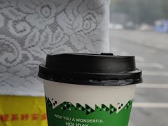 -85度C(生甜甜圈研究工坊·上海松江人民北路店)