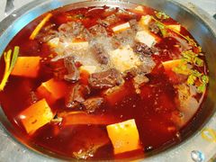 -忘情水鱼头·鲜鱼火锅(滨江中路店)