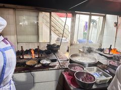 -正宗杨记普洱酸醋米线(总店)