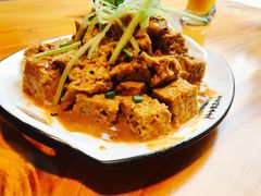 -东家小院金汤酸菜鱼(南阳路店)