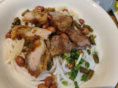 -牛八宝桂林米粉(八里庄店)