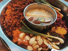 -周幺妹重庆老火锅(银泰城总店)