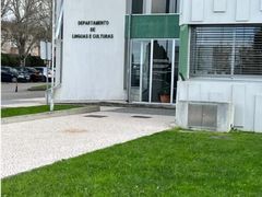-新航道雅思托福·留学·考研培训(人民广场校区)