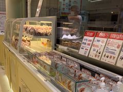 -红星前进面包牛奶公司(畅春园店)