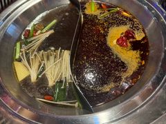 -唇辣号重庆老火锅(燕郊鑫乐汇店)