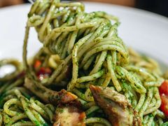 -必胜客(WOW中心城店)