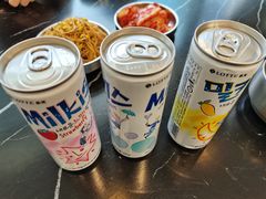 牛奶汽水-HONGA HONGA雄家(曹路店)