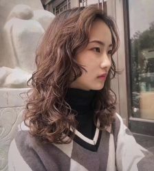 -摩登时尚烫染定制专家