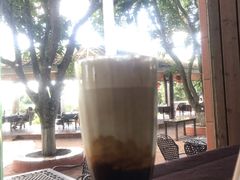 -侯臣咖啡文化村