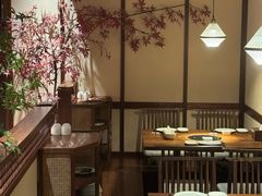 -揽季锅物会·海鲜姿造(五四路店)