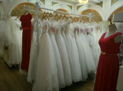 -厦门苏迪尔婚纱礼服批发零售/男装定制