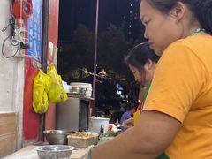 -孖妹上肉饺子馆