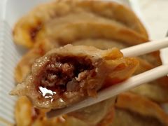 -老新隆牛肉锅贴(新街口店)