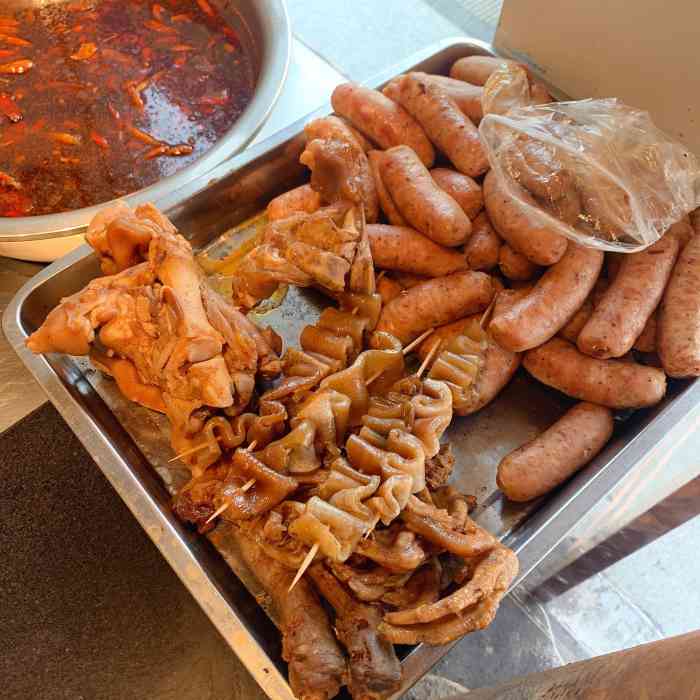 周丽君小吃(中东路店)-"昨天刚好路过丽水,天气非常好,位于汽车东.