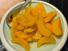 黄桃-挂旗柴锅鸡(蚌山区嘉年华店)