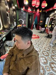 -豪帅男士理容馆