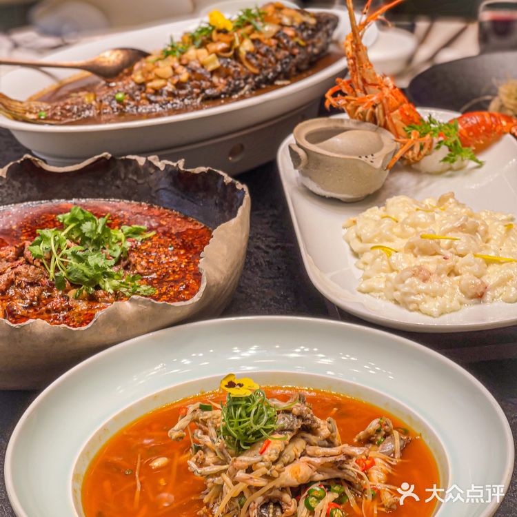 成都这家黑珍珠餐厅💍现淋水煮牛肉香满屋❗️