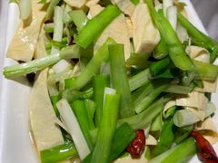 -滇铺子(欣都龙城店)