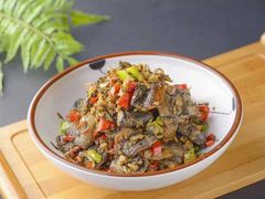 花仁拌鱼皮-梁记粥铺(应山店)