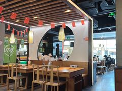 -呷哺呷哺(松北万象汇店)