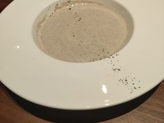 奶油蘑菇汤-Ambra Haus琥珀屋精酿餐厅(宝山店)