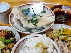 -老方桌烂蹄花川菜馆(九龙坡店)