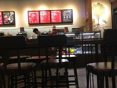 大堂-星巴克(深圳龙华人民北店)