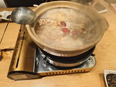 -邹开喜·炭炉鸡煲·海鲜火锅(虹口足球场店)