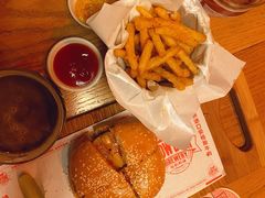 -悠航SLOWBOAT(三里屯店)