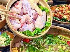 -阿山卓·野生菌火锅·纳西火塘烤肉